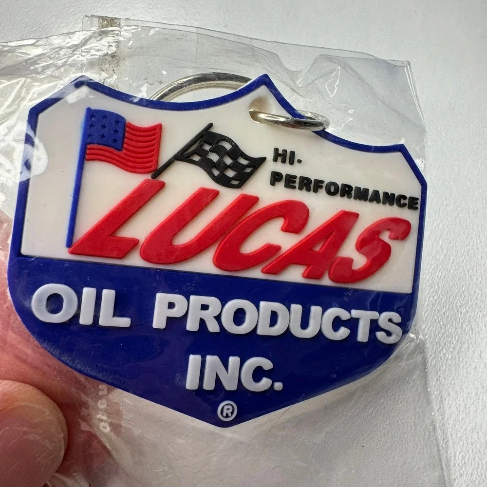 Lucas Oil‎ Products Inc. Keychain Shield Flag USA Racing Performance Souvenir